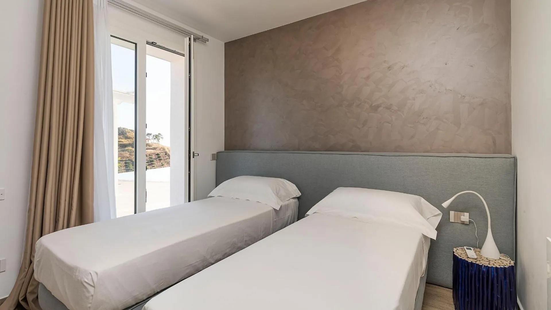 Villa Domizia Монталлегро 0*,
